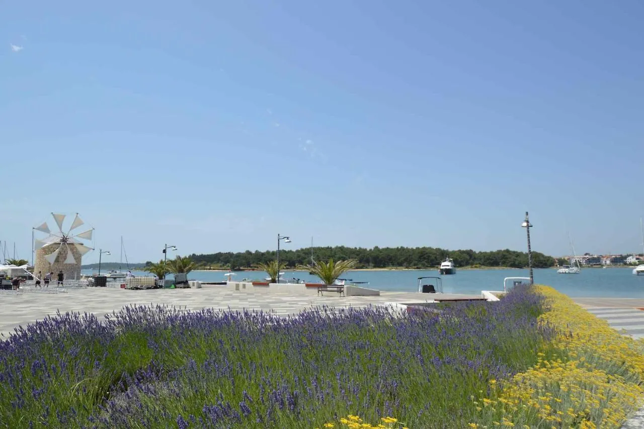 Holiday Home Medulin 21