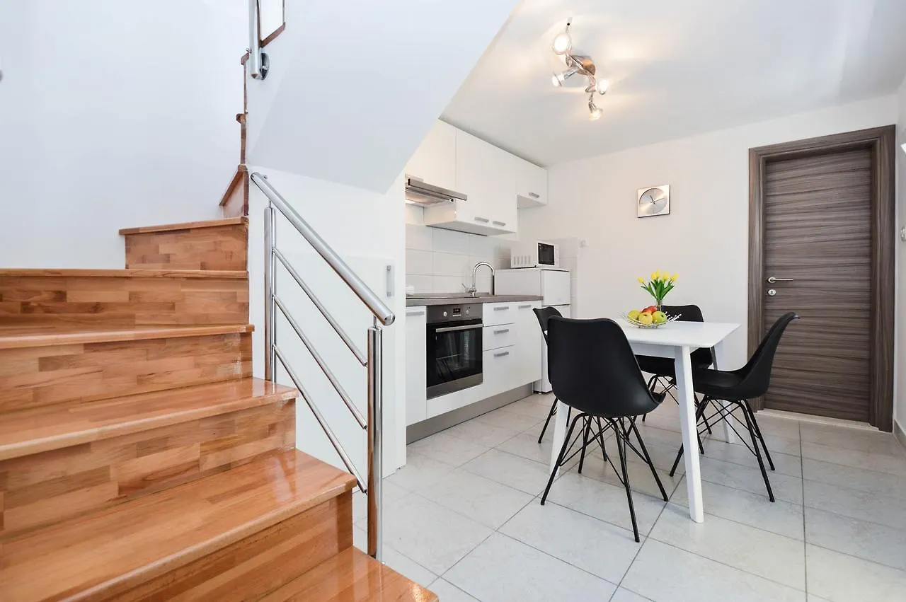 Holiday Home Medulin 21